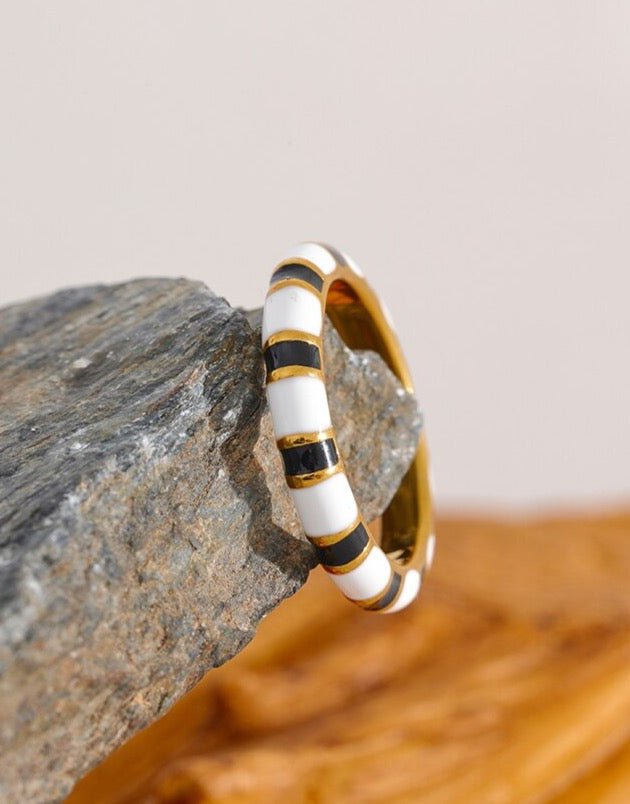 Golden Zebra Ring - Stella Sage