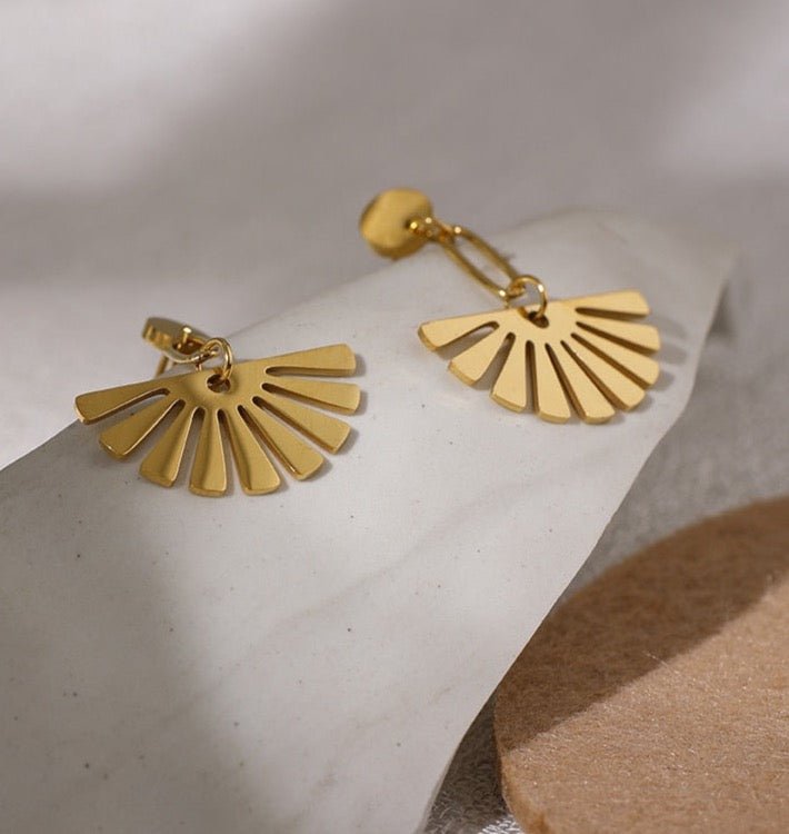 Mod Monstera Earrings