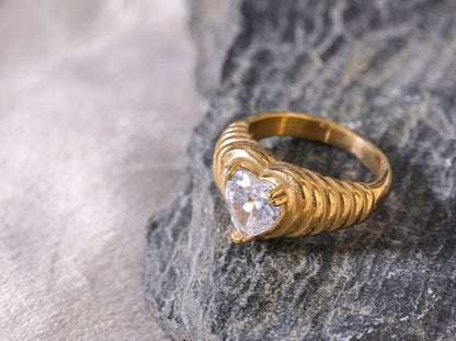 Ripple of the Heart Ring - Stella Sage