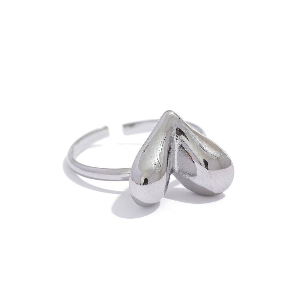 Graffiti Heart Ring - Stella Sage