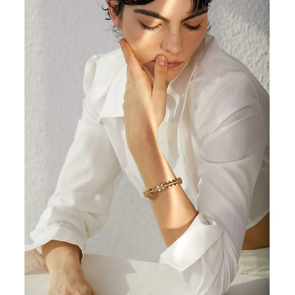 Queen of Spades Bangle - Stella Sage