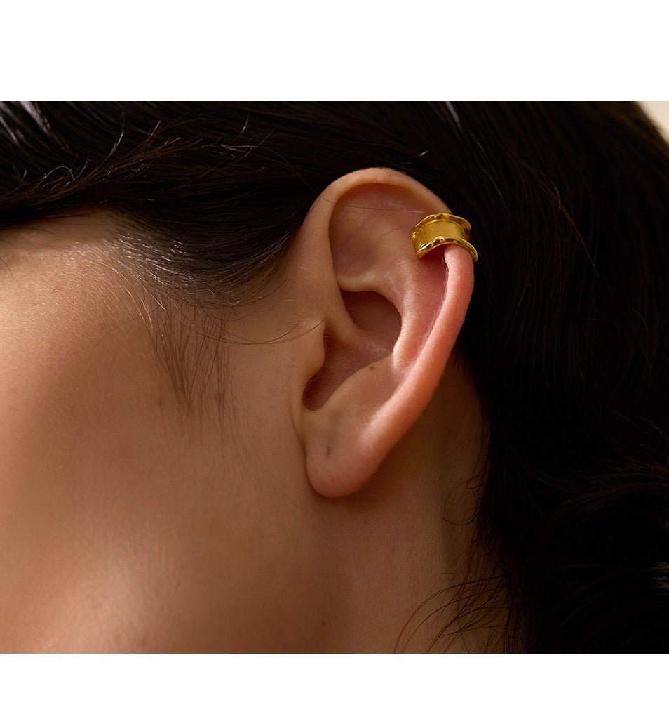Wide Sterling Wavy-Edged Cartilage Cuff - Stella Sage